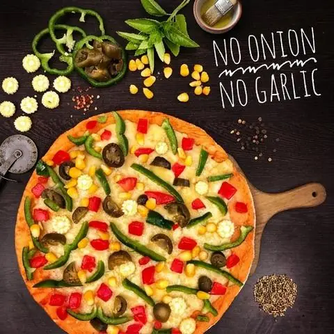 No Onion No Garlic Pizza - Vegetalia Bengaluru